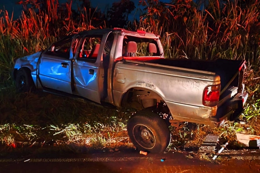 Criança morre e 4 pessoas ficam feridas em colisão na PR-485